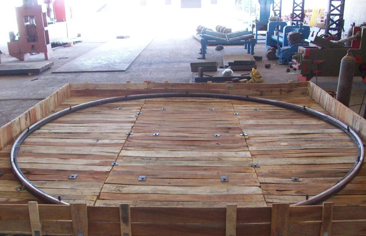Large-diameter gasket laid out on its export crate